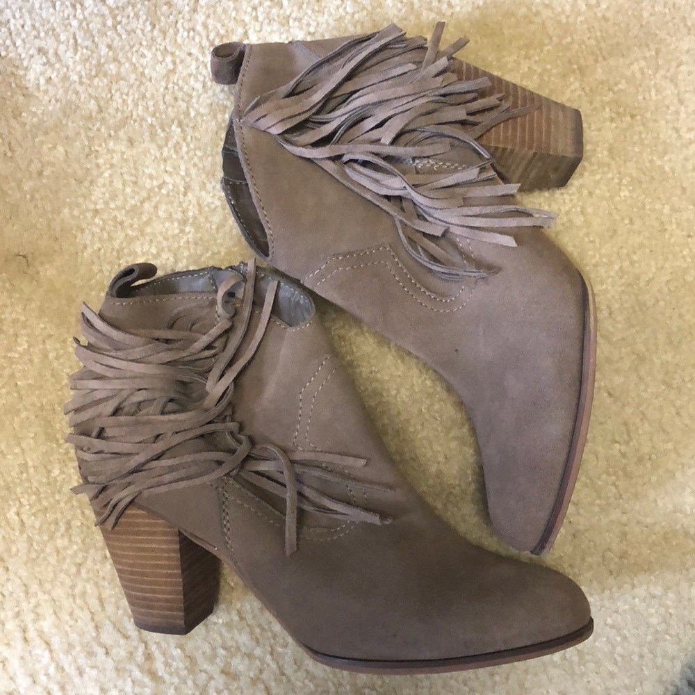 Steve Madden fringe ankle boots